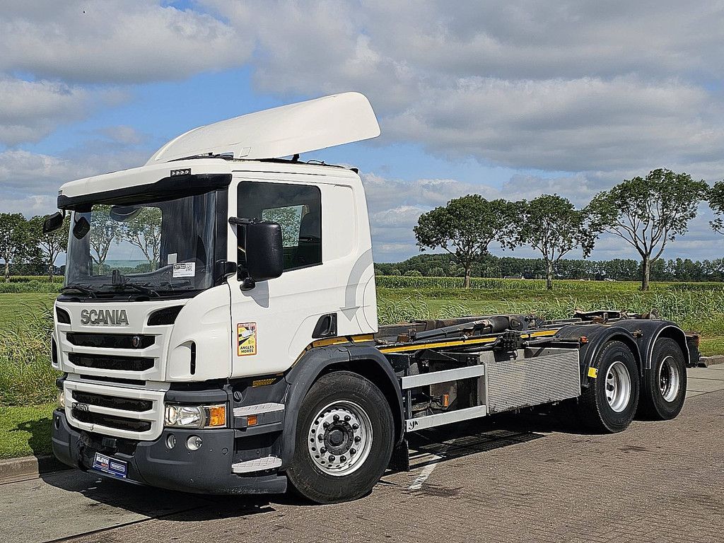 SCANIA P410 ajk 20 ton