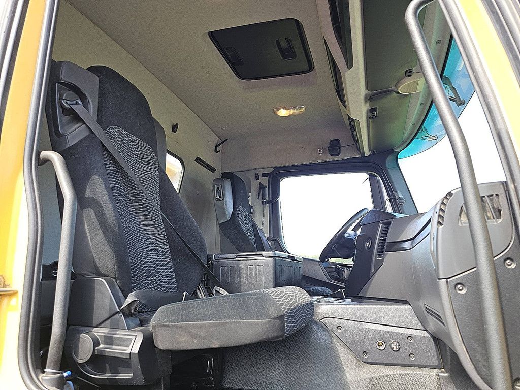 MERCEDES-BENZ ACTROS 2643