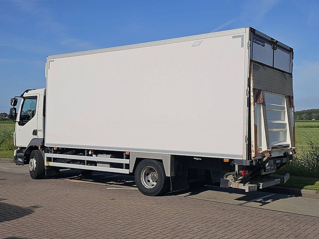 VOLVO FL 210.14 carrier taillift