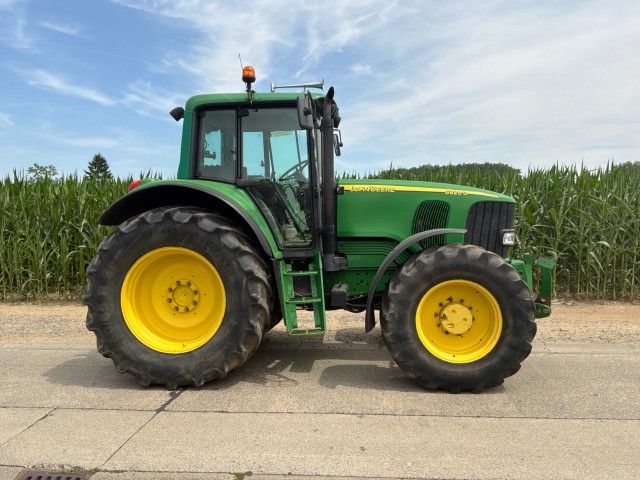 2002 John Deere 6920 S Vierwielaangedreven tractor
