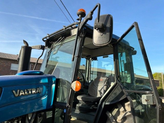 2013 Valtra A93 Farm Tractor