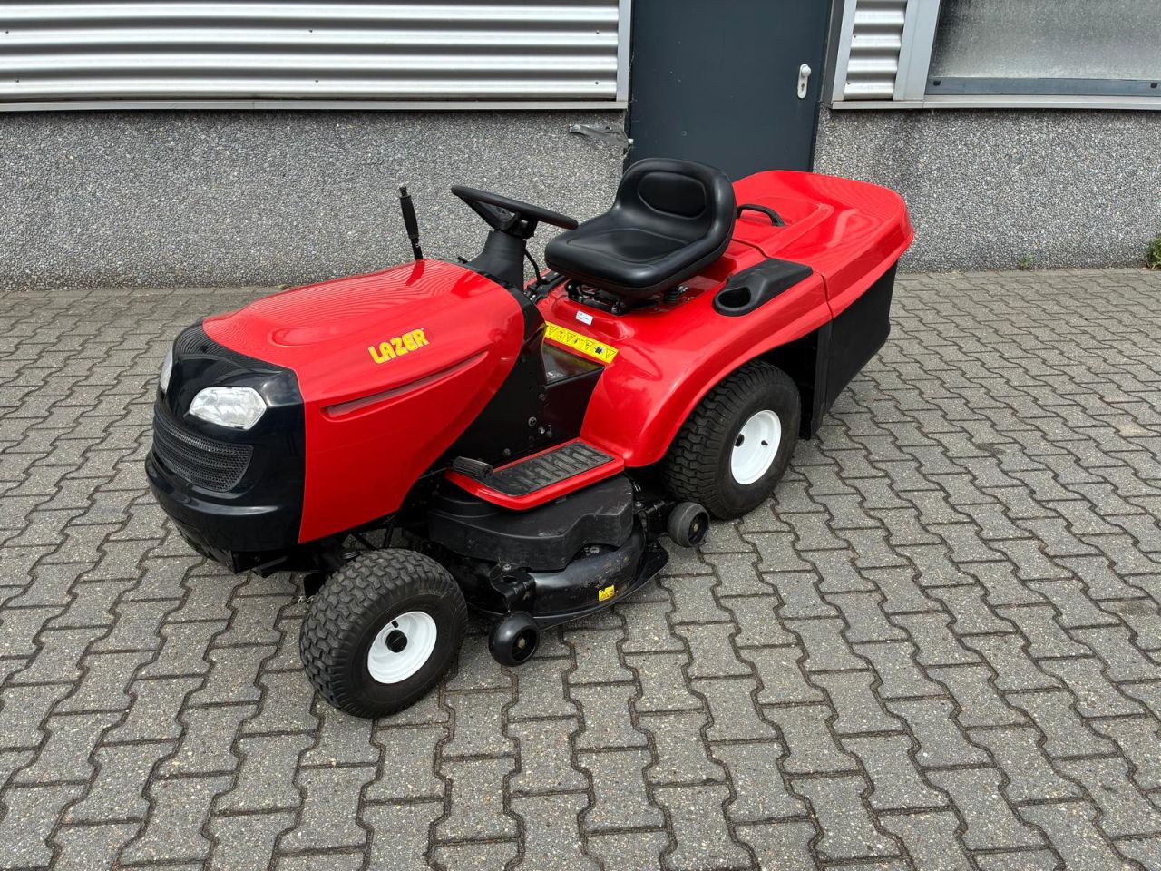 Husqvarna / Lazer 155-107HRB zitmaaier