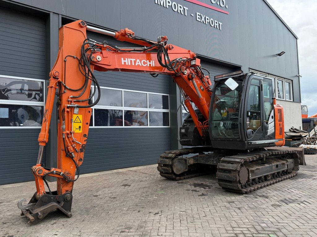 Hitachi ZX135 HCMDAS5YC00500112