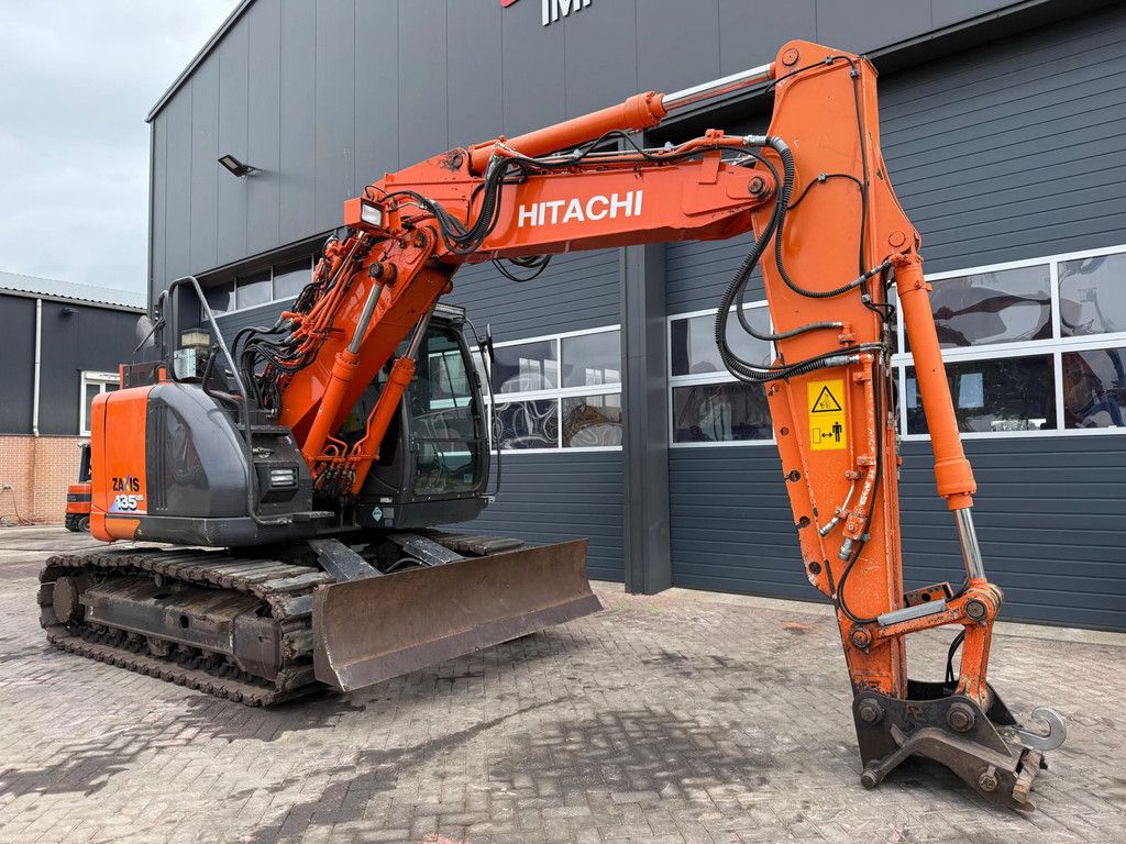Hitachi ZX135 HCMDAS5YC00500112