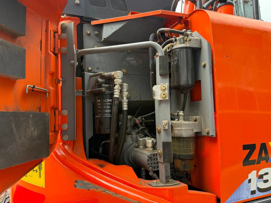 Hitachi ZX135 HCMDAS5YC00500112
