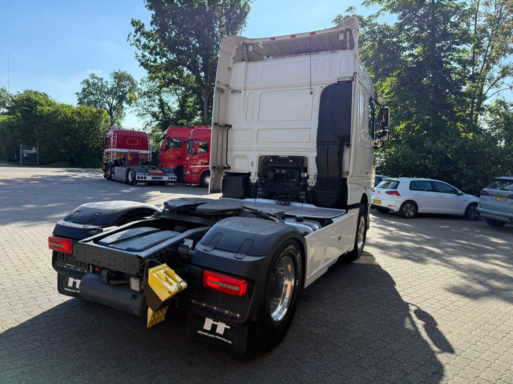 DAF XF 530 RetarderPTO/Hydraulic Standairco German truck