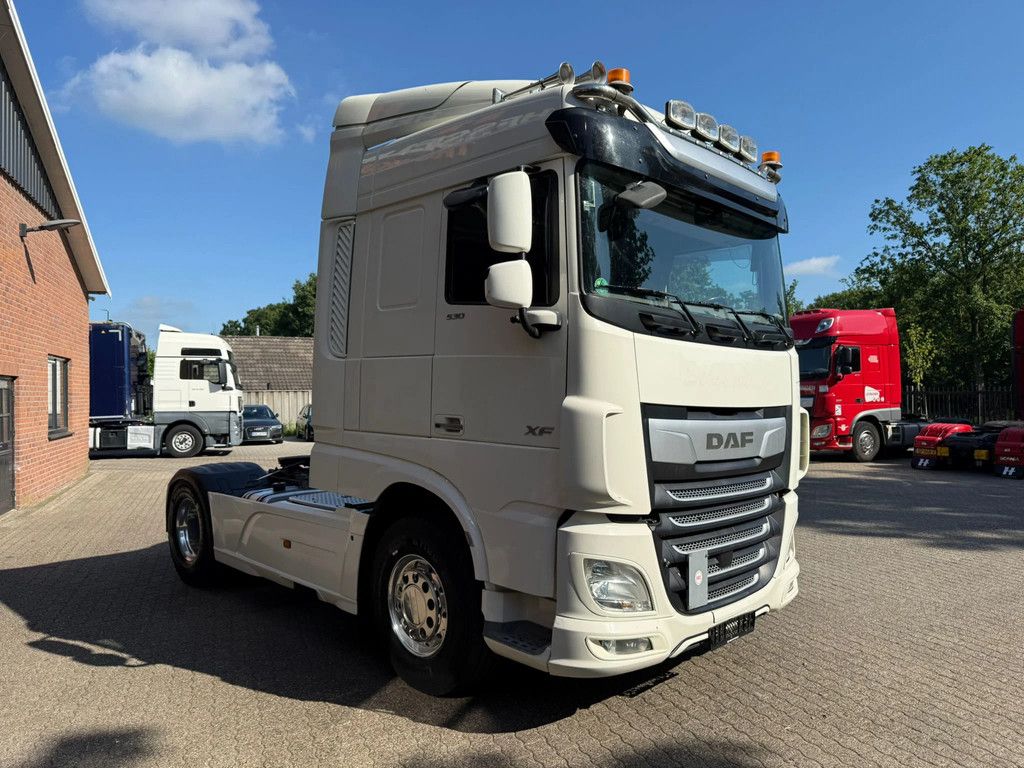 DAF XF 530 RetarderPTO/Hydraulic Standairco German truck