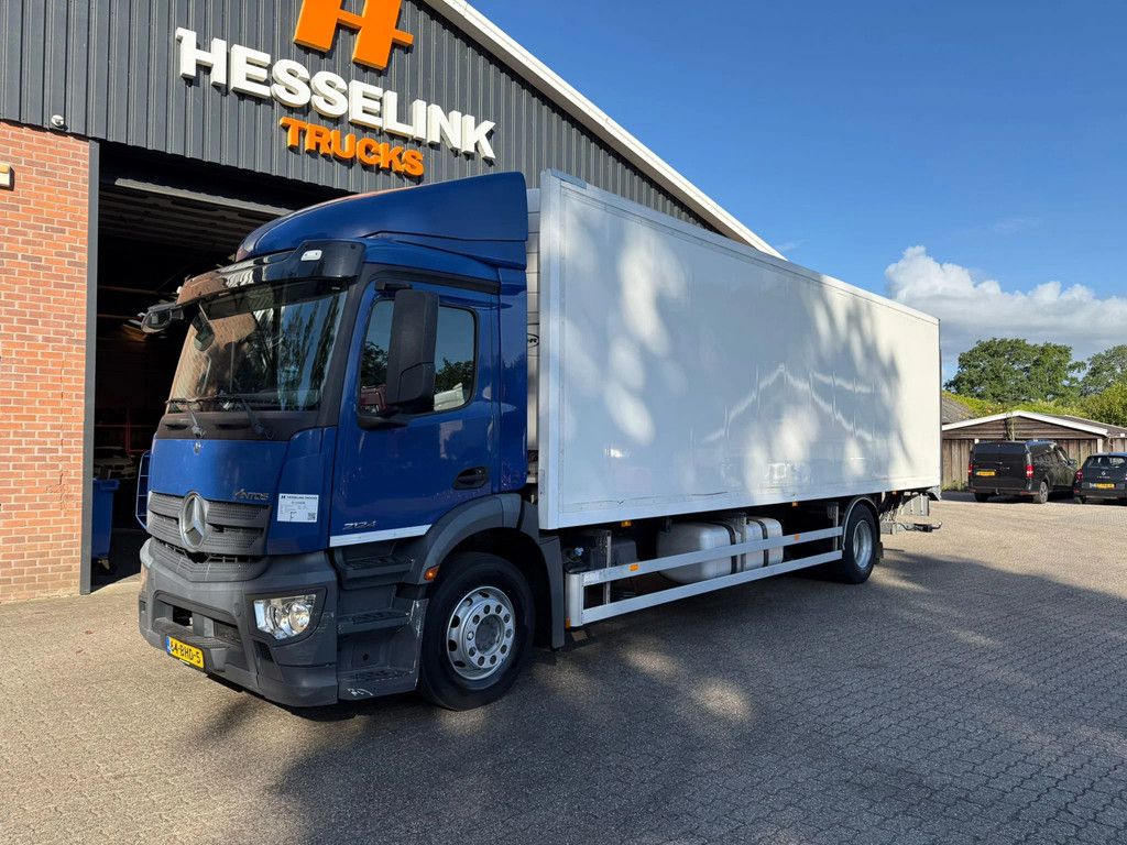 Mercedes-Benz Antos 2124 Carrier Vector 1950MT 2 Zijdeuren Dhollandia 2000KG NL Truck 317.340KM!