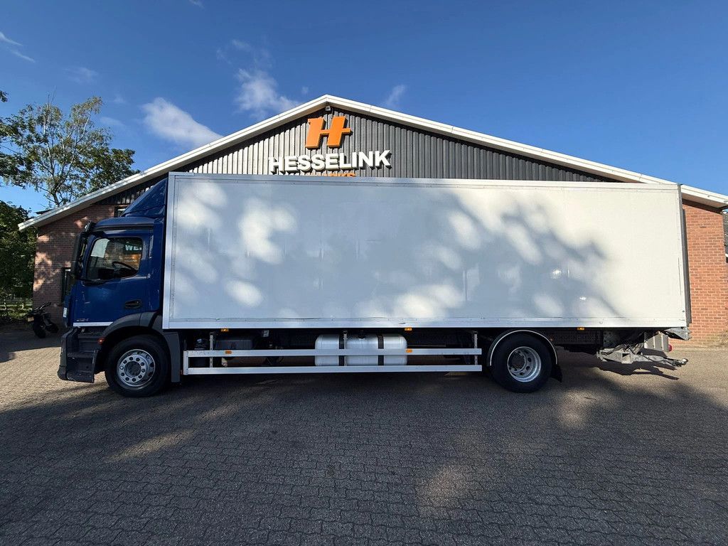 Mercedes-Benz Antos 2124 Carrier Vector 1950MT 2 Zijdeuren Dhollandia 2000KG NL Truck 317.340KM!