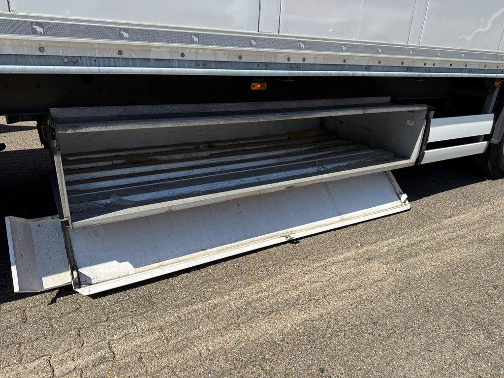 Schmitz Cargobull SCB S*2 Iso Koffer 2500KG LBW Palletkist APK 01-2027