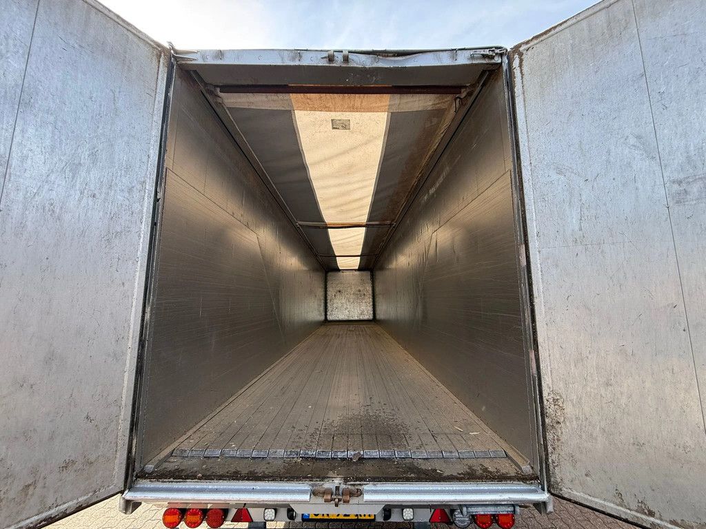 Knapen Trailers 96m3 Liftas Cargo Floor 10MM 2 year old! Afstandsbediening Silver metallic