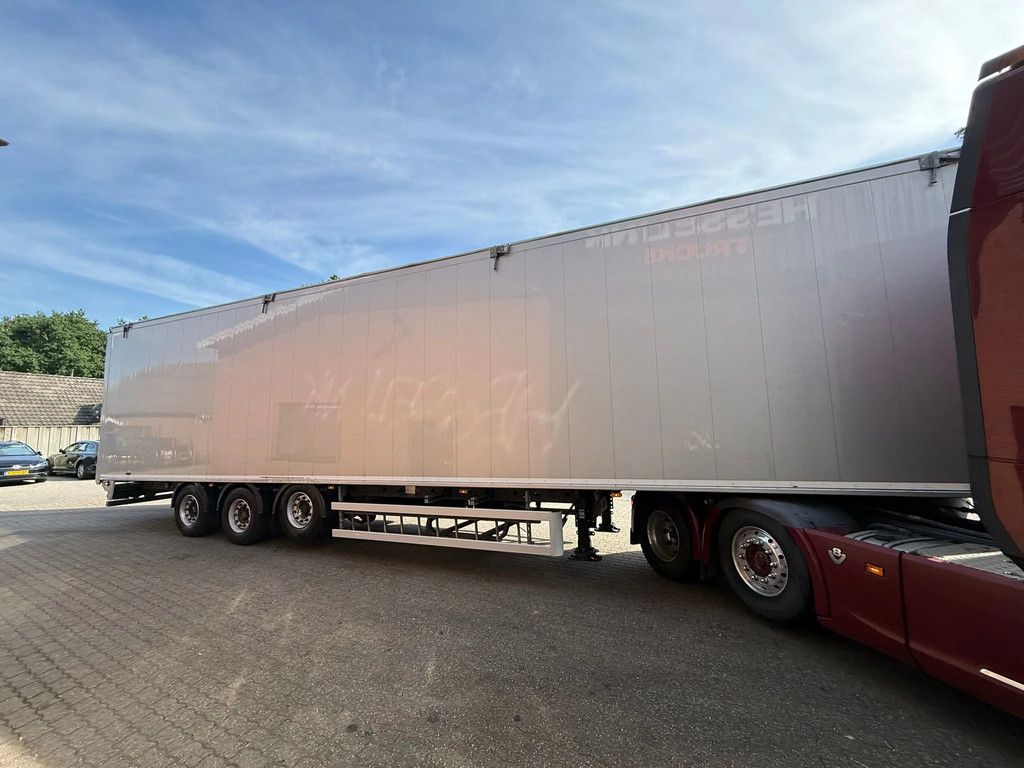 Knapen Trailers 96m3 Liftas Cargo Floor 10MM 2 year old! Afstandsbediening Silver metallic