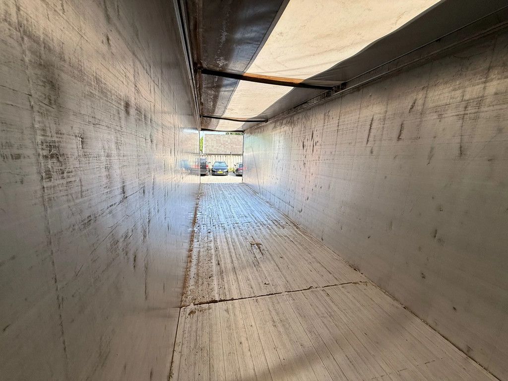 Knapen Trailers 96m3 Liftas Cargo Floor 10MM 2 year old! Afstandsbediening Silver metallic