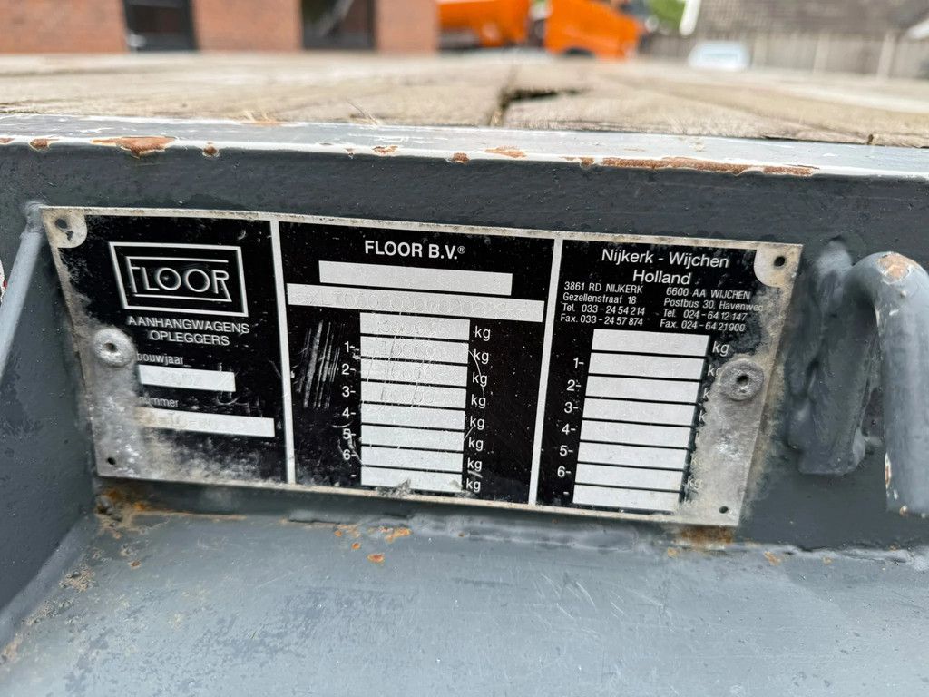 Floor 820CM 3AS Open, Hardh. Vloer Schuiftriangel