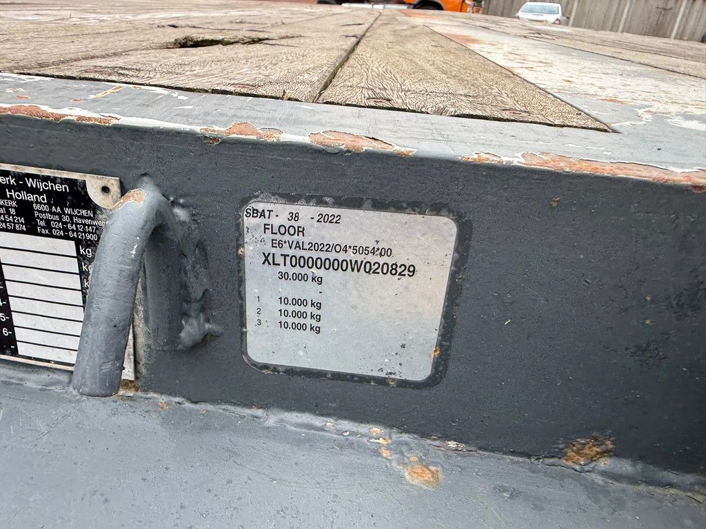 Floor 820CM 3AS Open, Hardh. Vloer Schuiftriangel