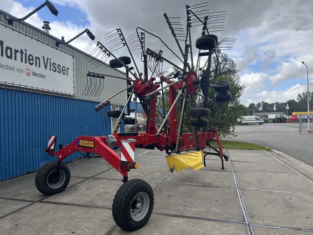 Fella TS 880