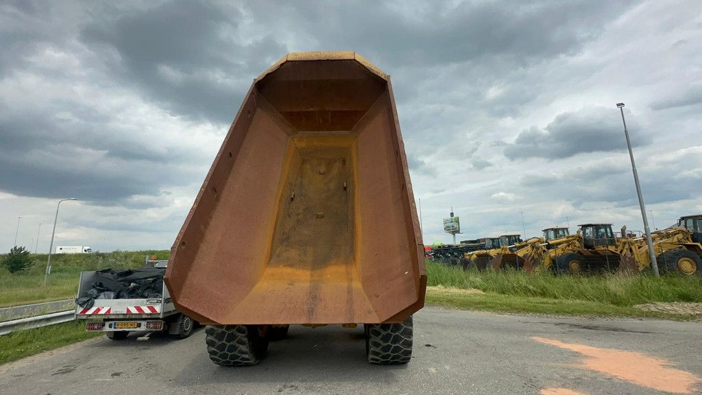 Caterpillar 740B