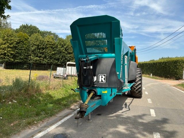 2016 Rolland 5517 Compoststrooier