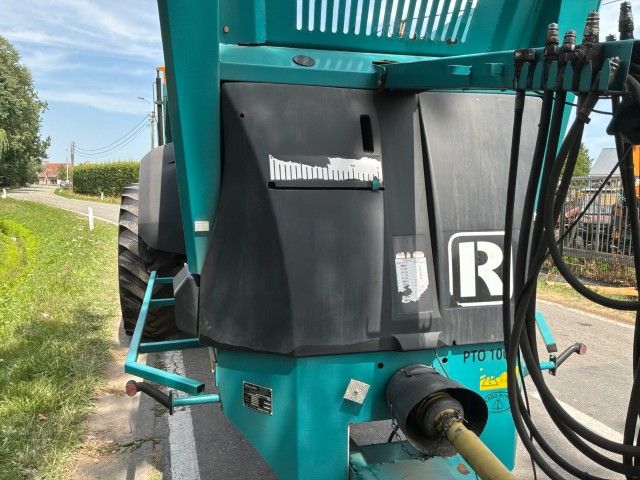 2016 Rolland 5517 Compoststrooier