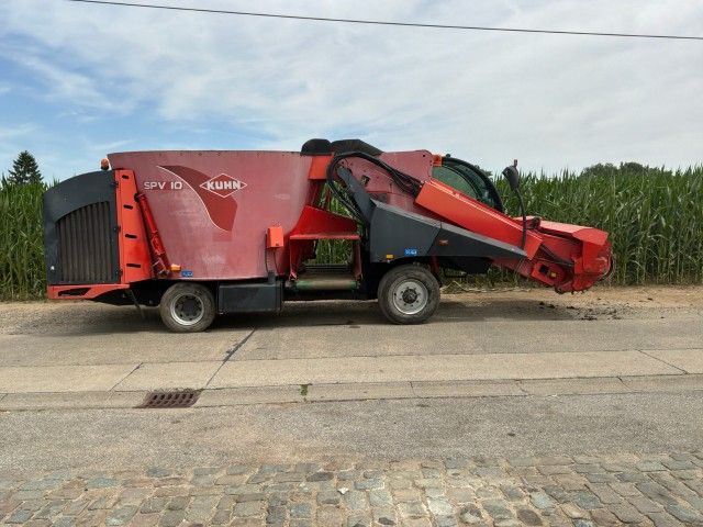 2007 Kuhn SPV10 selbstfahrender Futtermischer