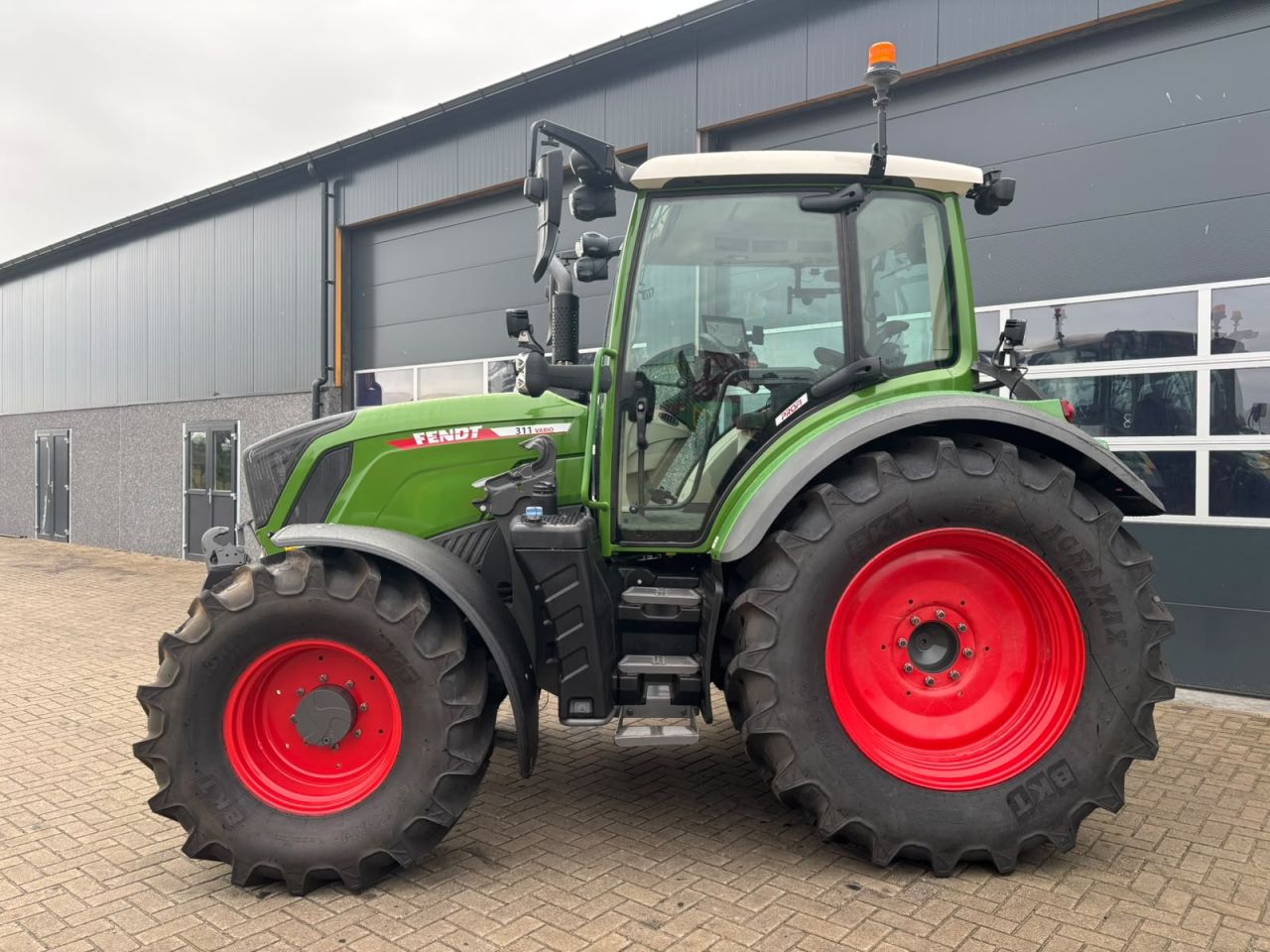 Fendt 311 Vario profi gen 4