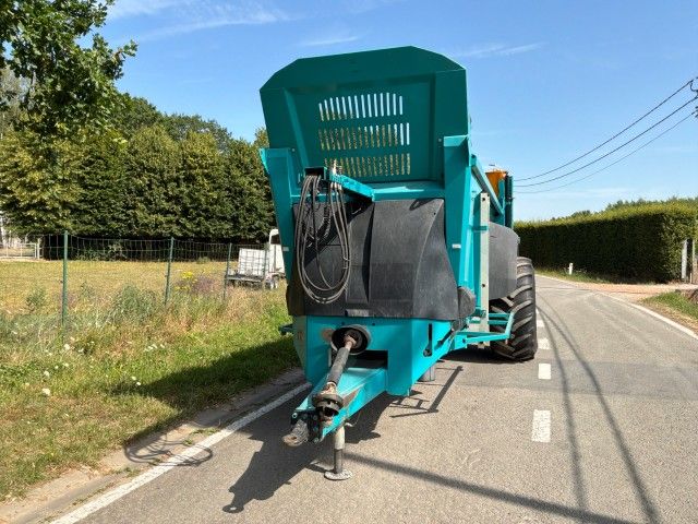 2018 Rolland Rollforce 5514 Compost Spreader