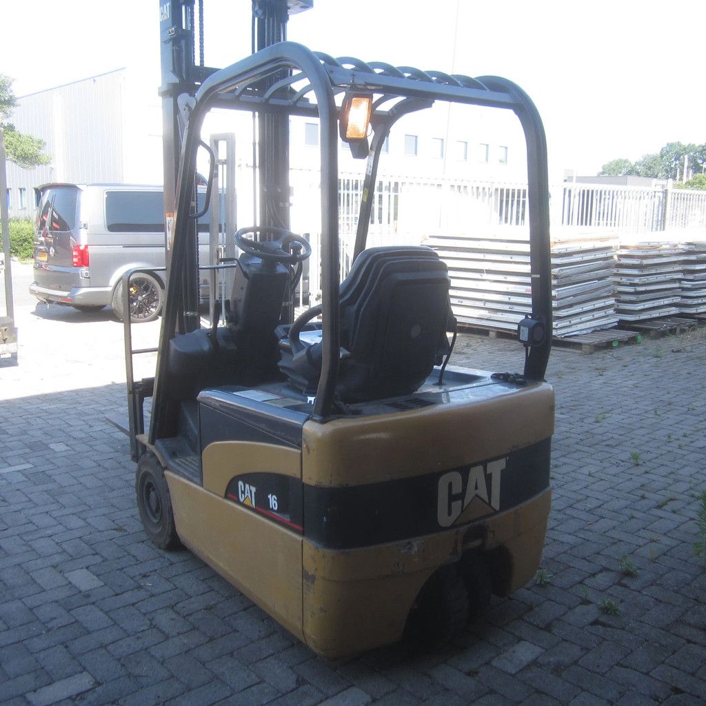 Caterpillar EP16NT, elektrisch, duplomast, side shift.