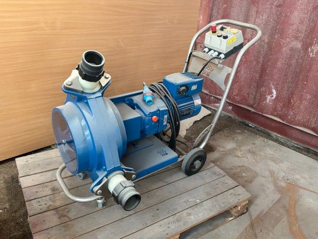 2006 PCM DD1 SSC Mobile Wastewater Pump with Frequency Control