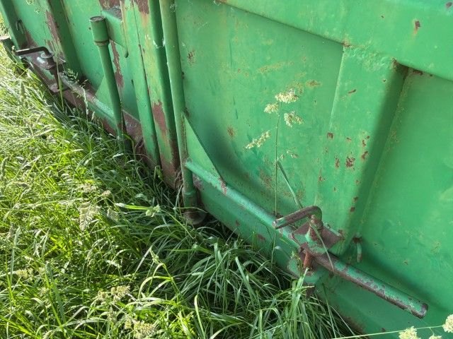 Construction trailer