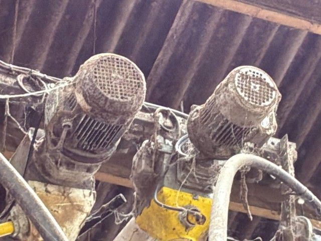 Various electric motors (4)