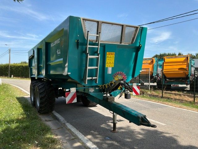 2025 Rolland 6835 Kipper