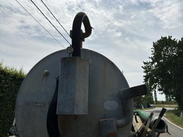 1990 Joskin 8000TS Manure Tank