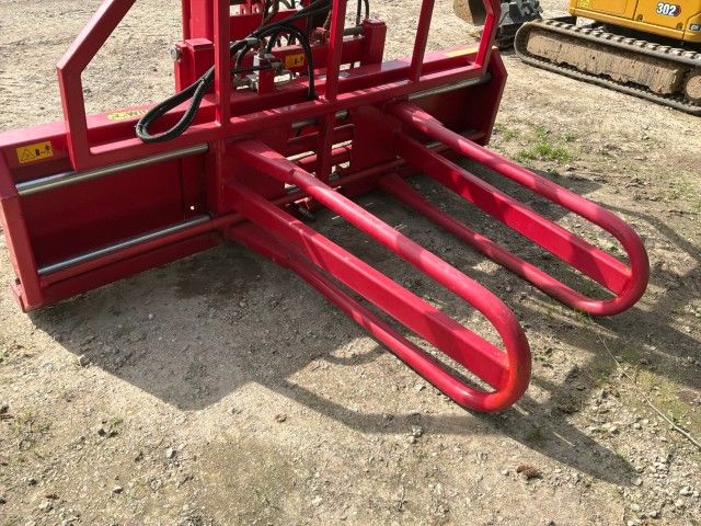 Wifo BKP-UD & HMD-280 Bale Clamp with Lifting Mast