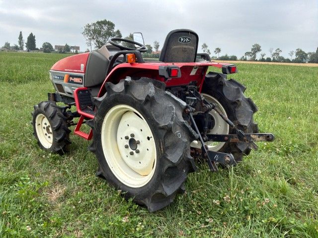 Yanmar F-220 Four-Wheel-Drive Mini Tractor