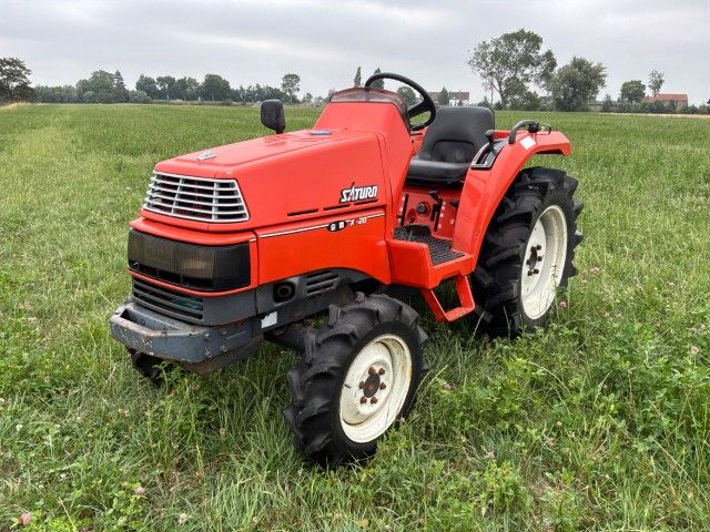 Kubota Saturn X-20 Four-Wheel-Drive Mini Tractor