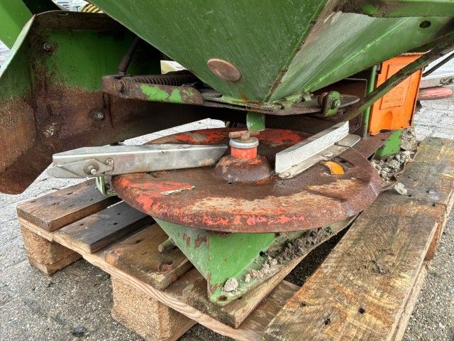 Amazone ZA-U 1501 Fertilizer Spreader