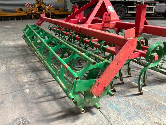 Unia U 680 Gedragen Cultivator