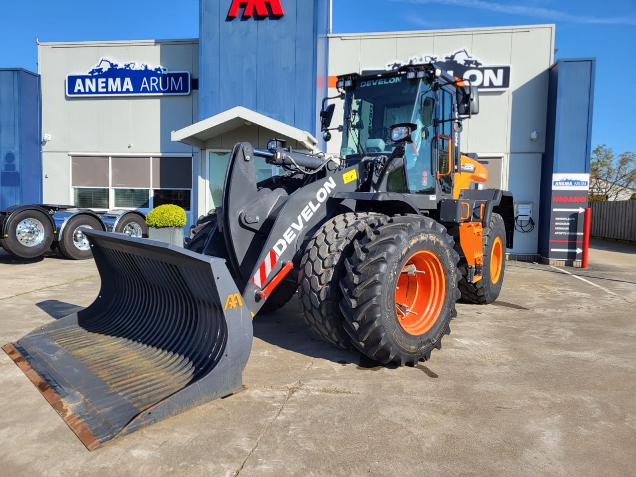 Develon DL220-7