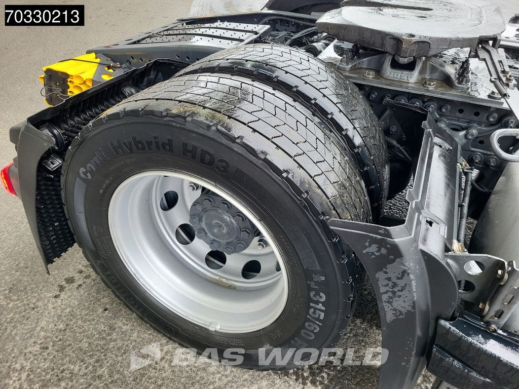 Mercedes Actros Actros 1848 4X2 GigaSpace Mega 2x Tanks Navi ACC