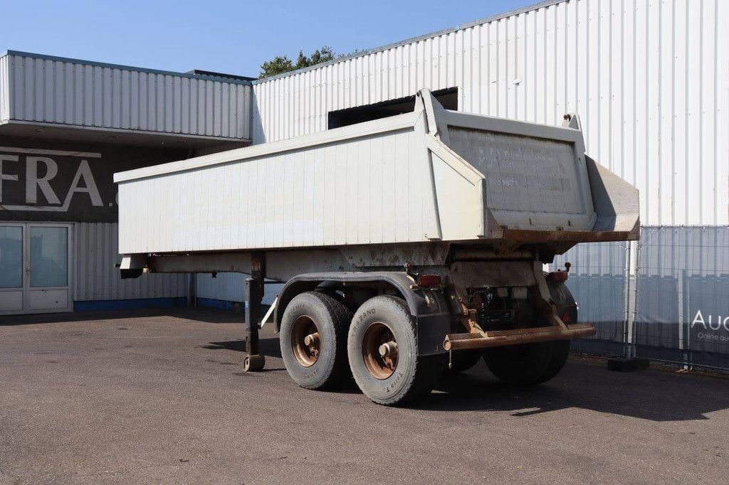 Tipper Semi-trailer Langendorf SKA 20/26 31500kg 1994