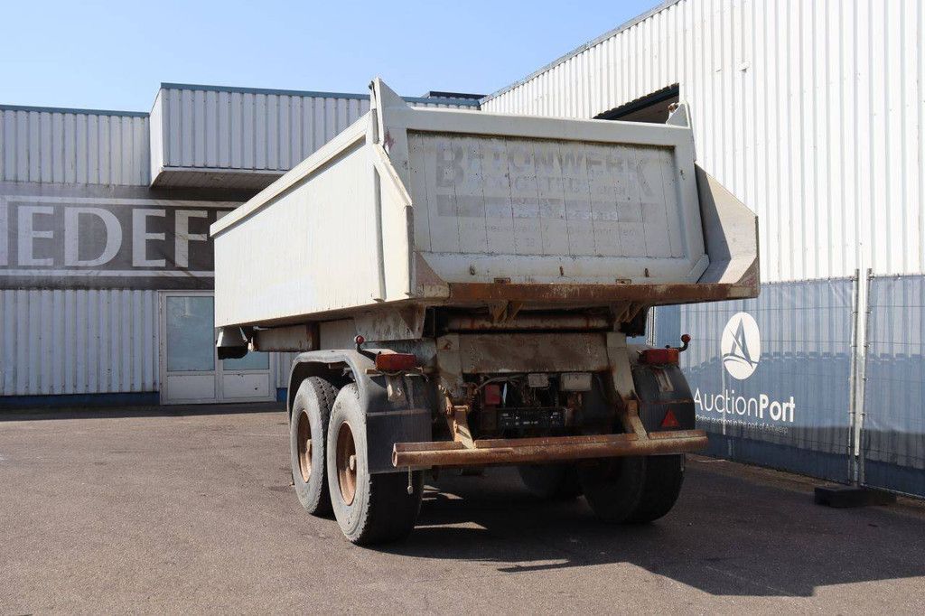 Tipper Semi-trailer Langendorf SKA 20/26 31500kg 1994