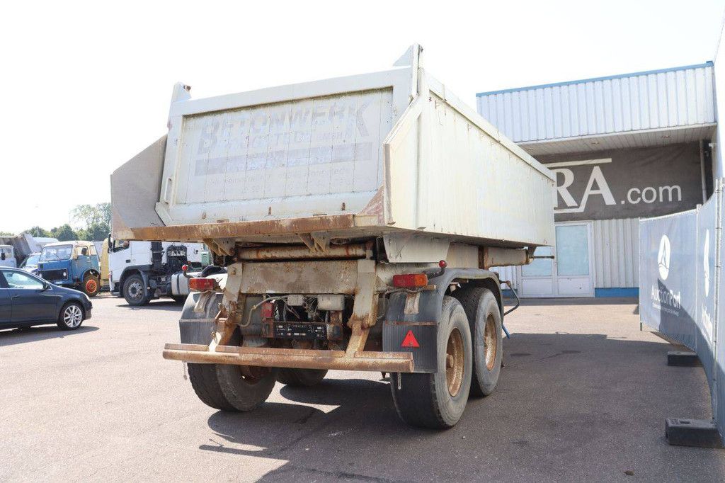 Tipper Semi-trailer Langendorf SKA 20/26 31500kg 1994