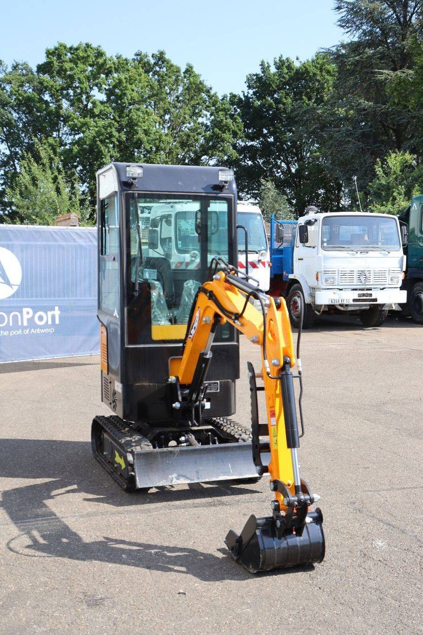 Minibagger Vicsec 13C-Y Benzin 10kW 2025 Neu