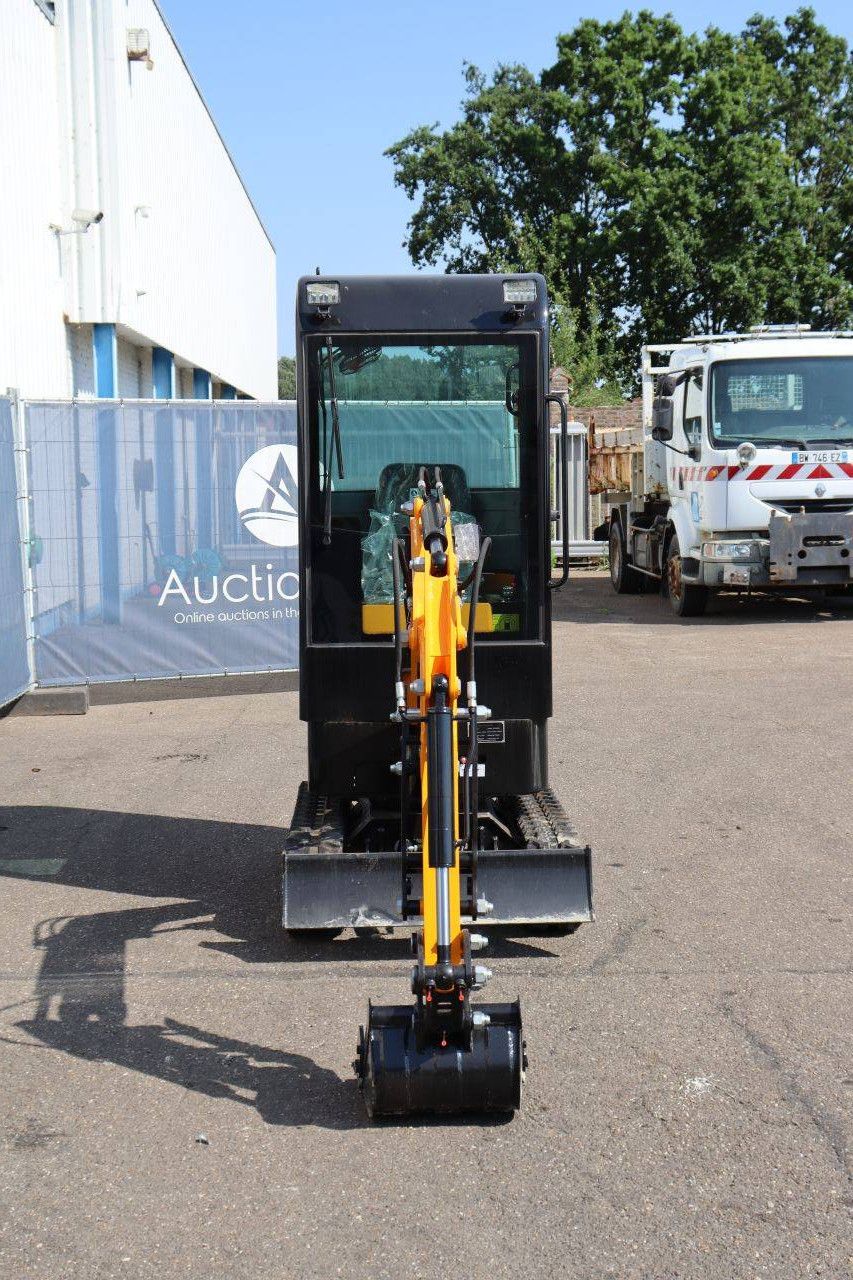 Minibagger Vicsec 13C-Y Benzin 10kW 2025 Neu