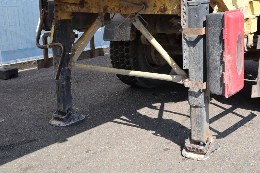 Robuster Kippsattelanhänger Kaiser S330V002C 33000kg 2002