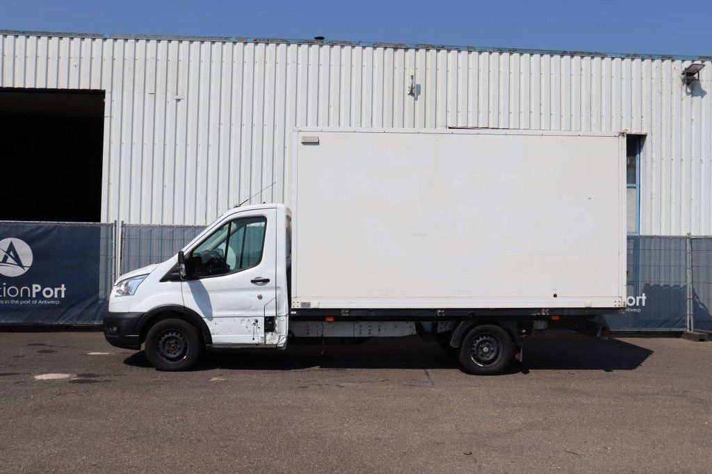 Bakwagen Vrachtwagen Ford FED Transit Diesel 131pk 2021