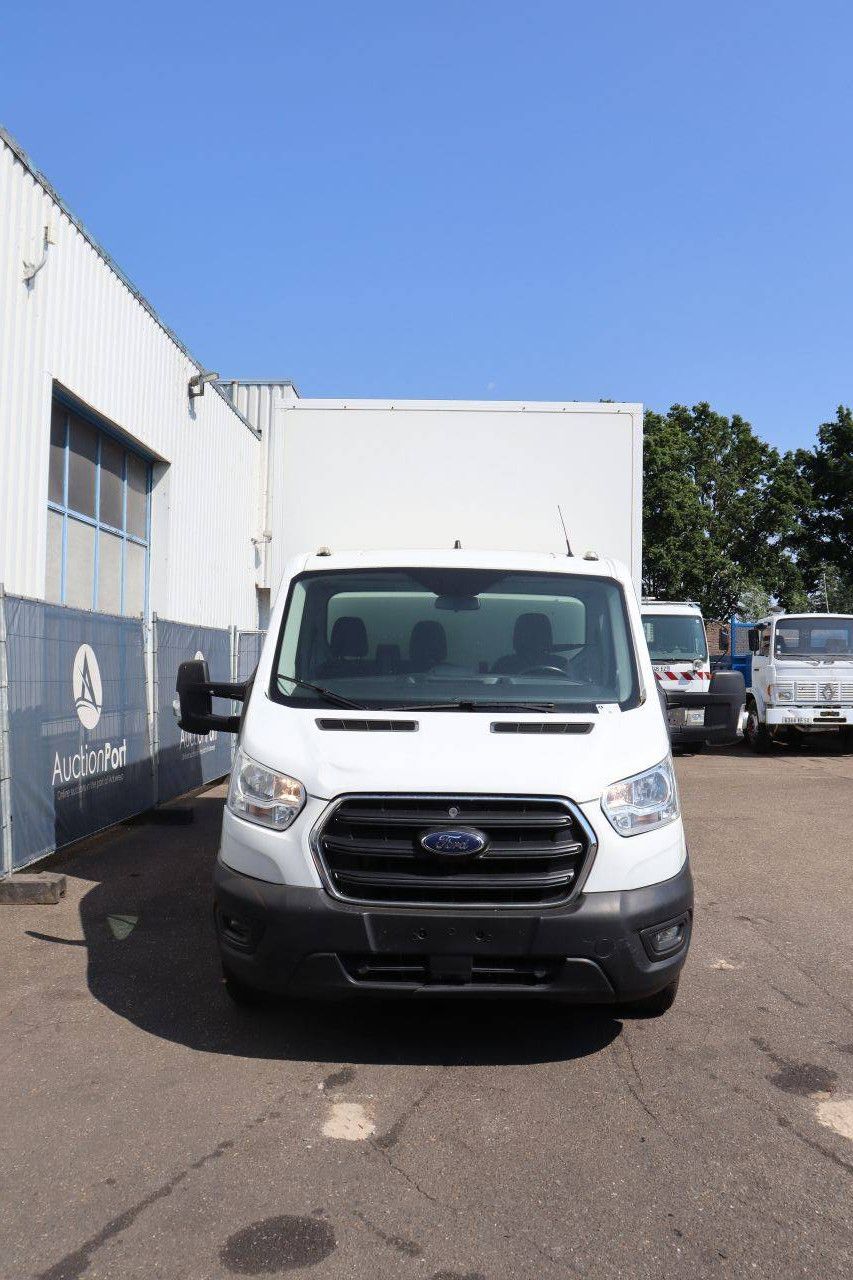 Bakwagen Vrachtwagen Ford FED Transit Diesel 131pk 2021