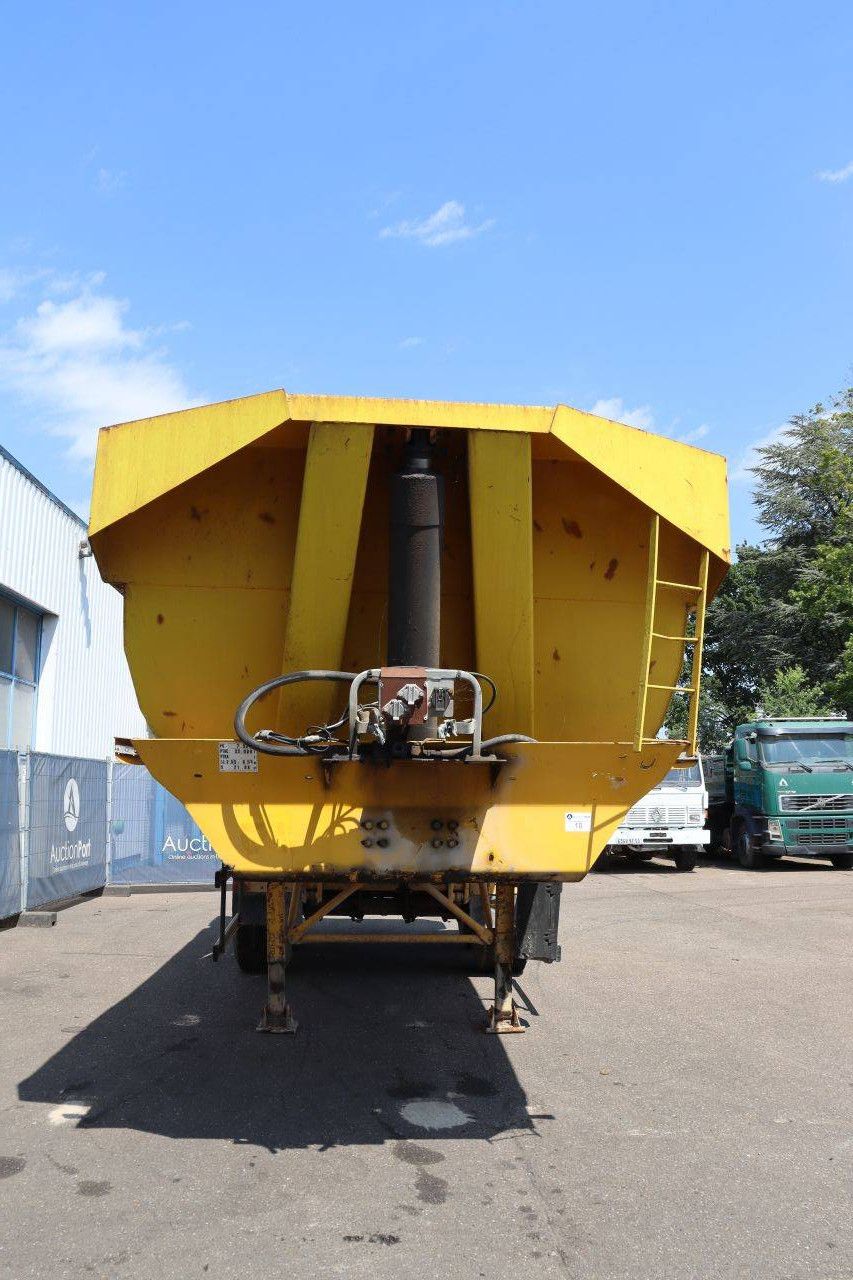 Tipper Semi-trailer Robust Kaiser S3302V 33000kg 2000