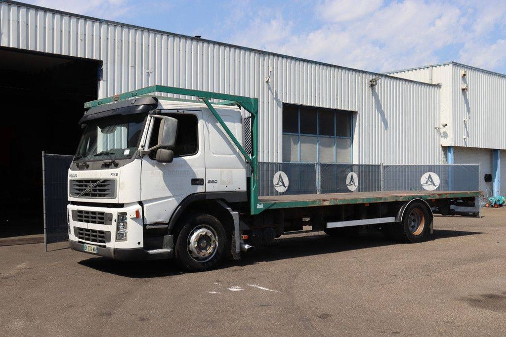Pritschenwagen Volvo FM9 Diesel 2002