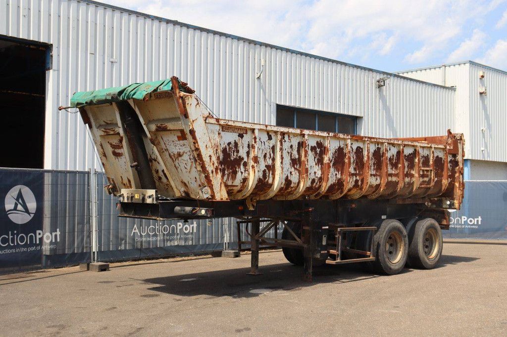 Tipper Semi-trailer Fruehauf BD32/01 33000kg 1999